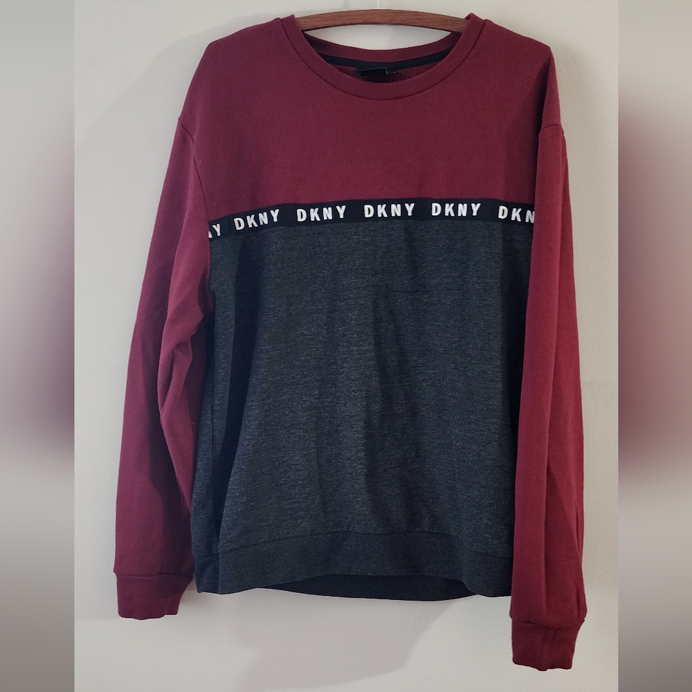 DKNY Sweater - Picture 5 of 7